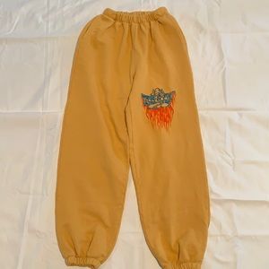 COPY - Ask me if I care Boys Lie sweatpant